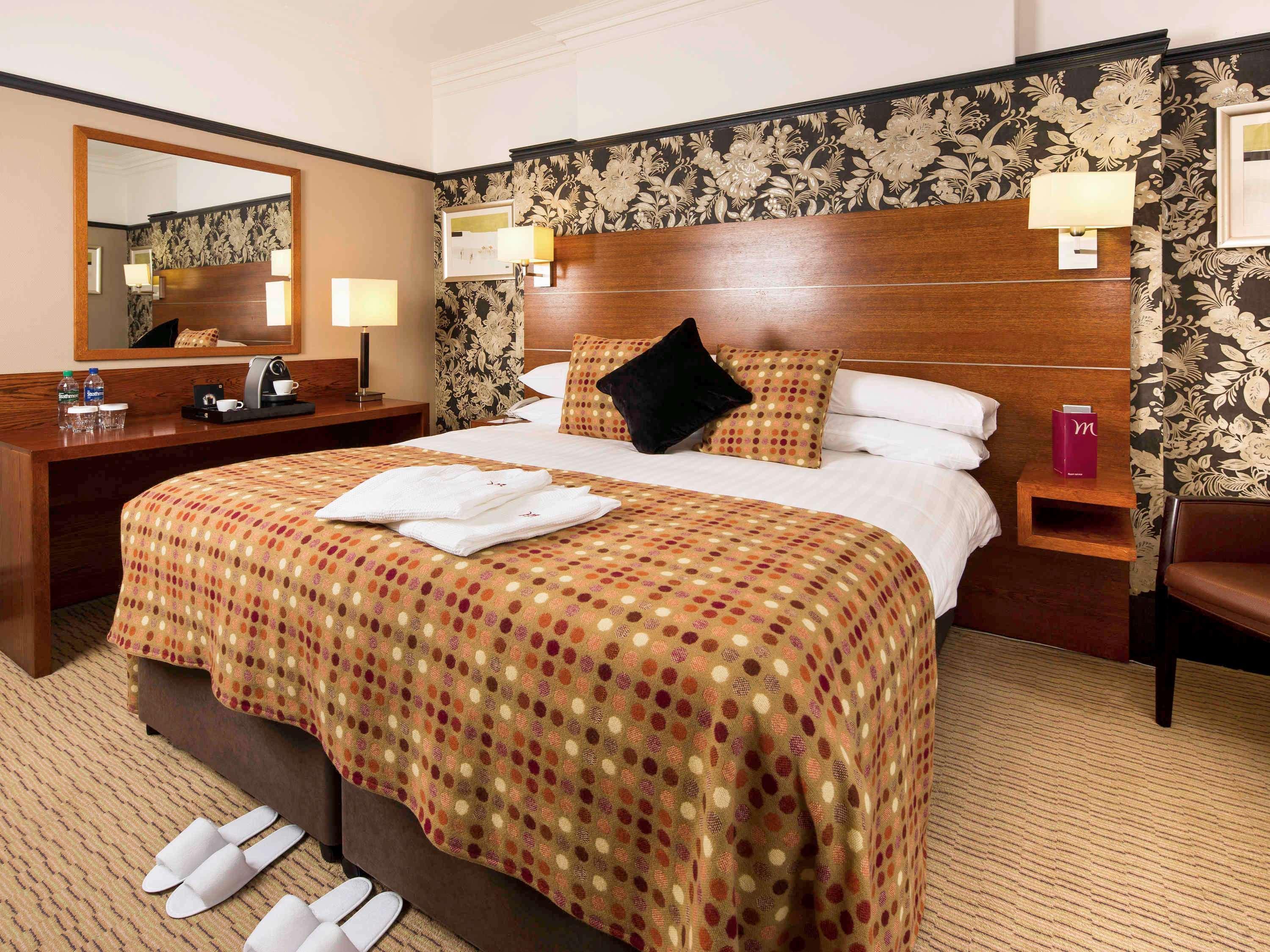Mercure Bradford, Bankfield Hotel Брадфорд Экстерьер фото