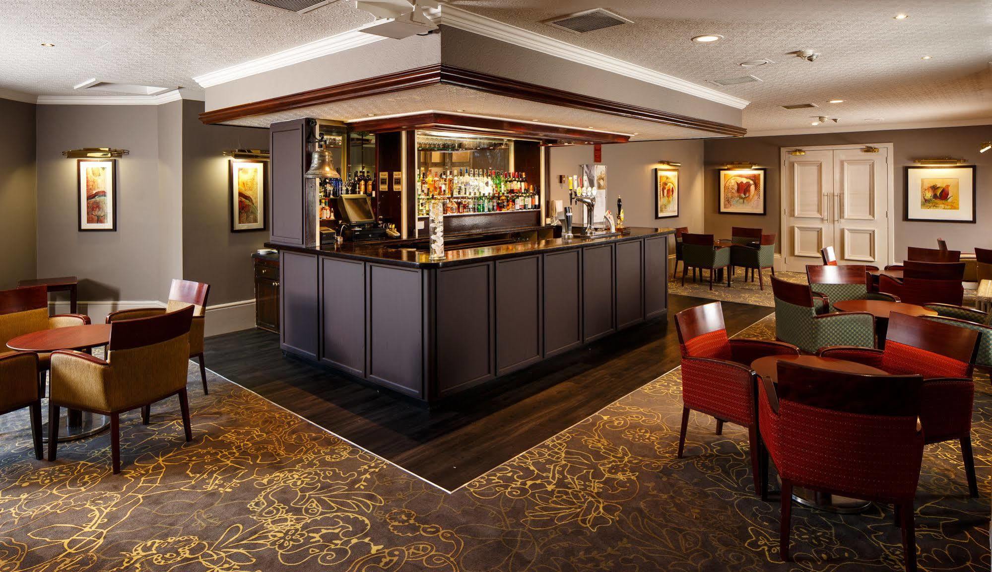 Mercure Bradford, Bankfield Hotel Брадфорд Экстерьер фото